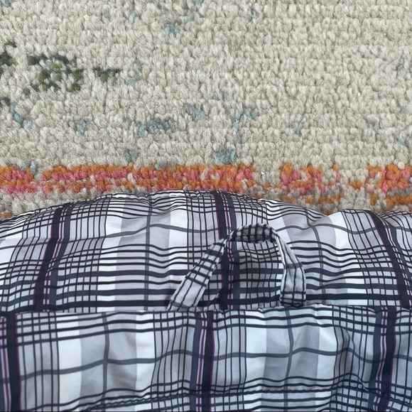 Women's The North Face Plaid Inner Liner Zip Up Jacket - Picture 7 of 9